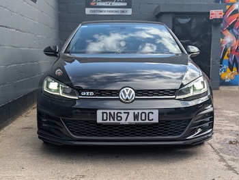 Used Volkswagen Golf 2017 for sale - 79575654: Photo