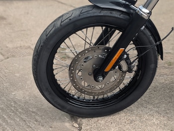 Used Harley-Davidson DYNA STREET BOB 2014 for sale - bike-78409242: Photo
