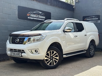 Nissan - Navara
