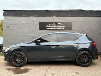 Used SEAT Leon 2019 for sale - 76000335: Photo 2