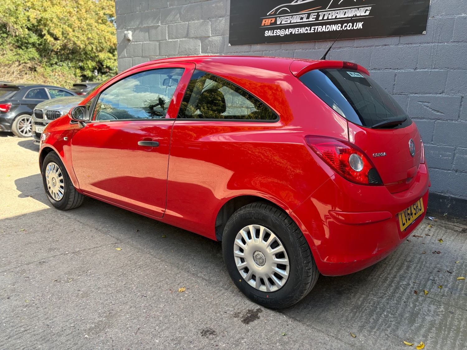 Used Vauxhall Corsa 2014 for sale - 76718401: Photo 3