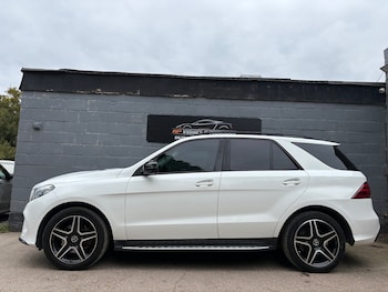 Used Mercedes-Benz GLE-Class 2017 for sale - 76030866: Photo 2