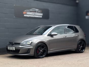 Used Volkswagen Golf 2017 for sale - 79672629: Photo