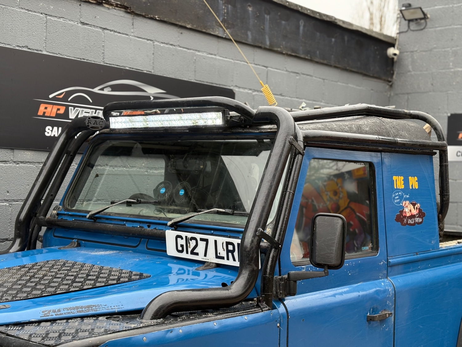 Used Land Rover Defender 110 1990 for sale - 77044020: Photo 7