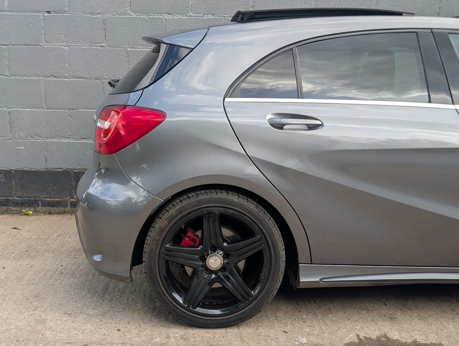 Used Mercedes-Benz A-Class 2015 for sale - 76293300: Photo 10