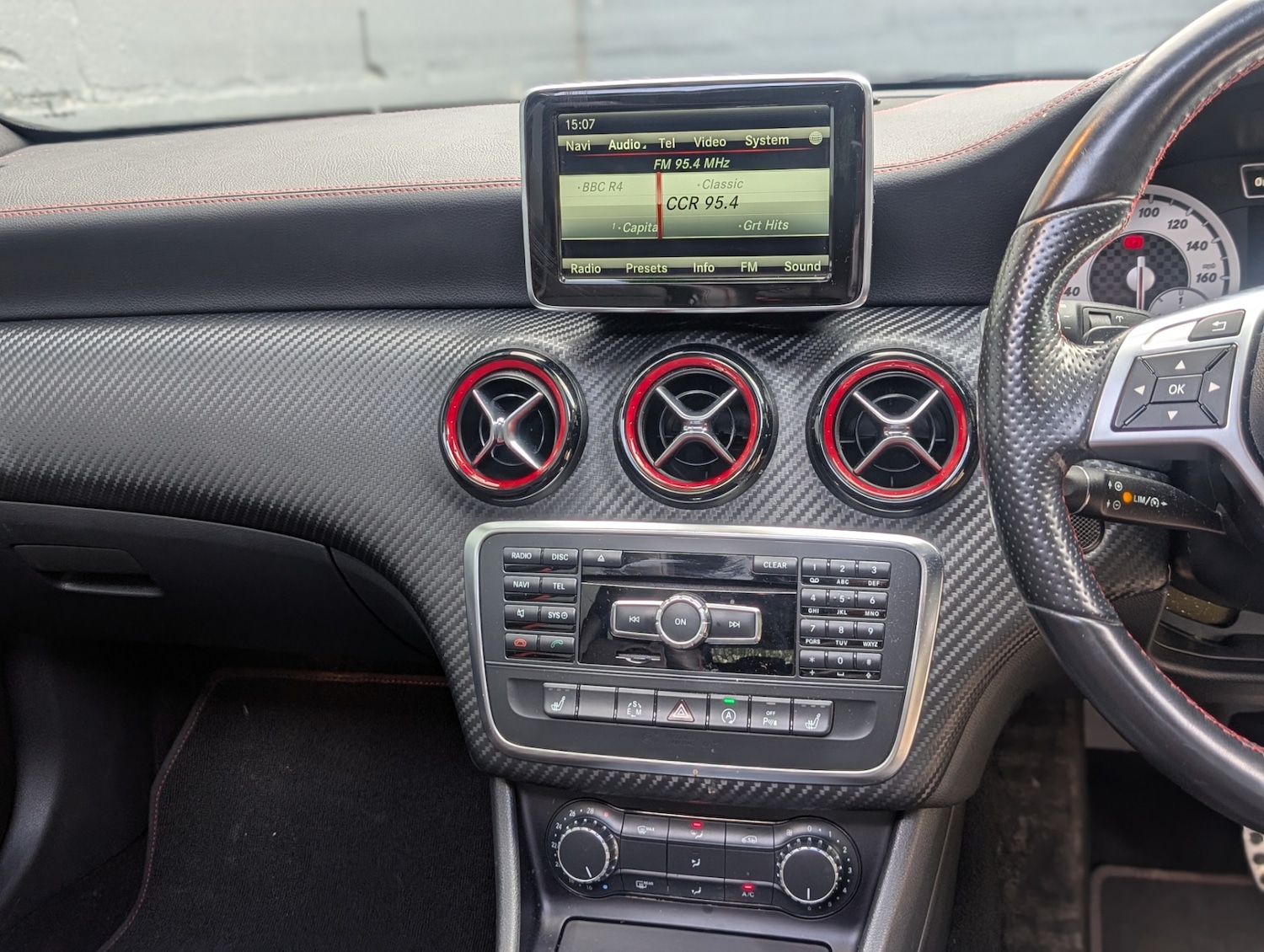 Used Mercedes-Benz A-Class 2015 for sale - 76293300: Photo 14