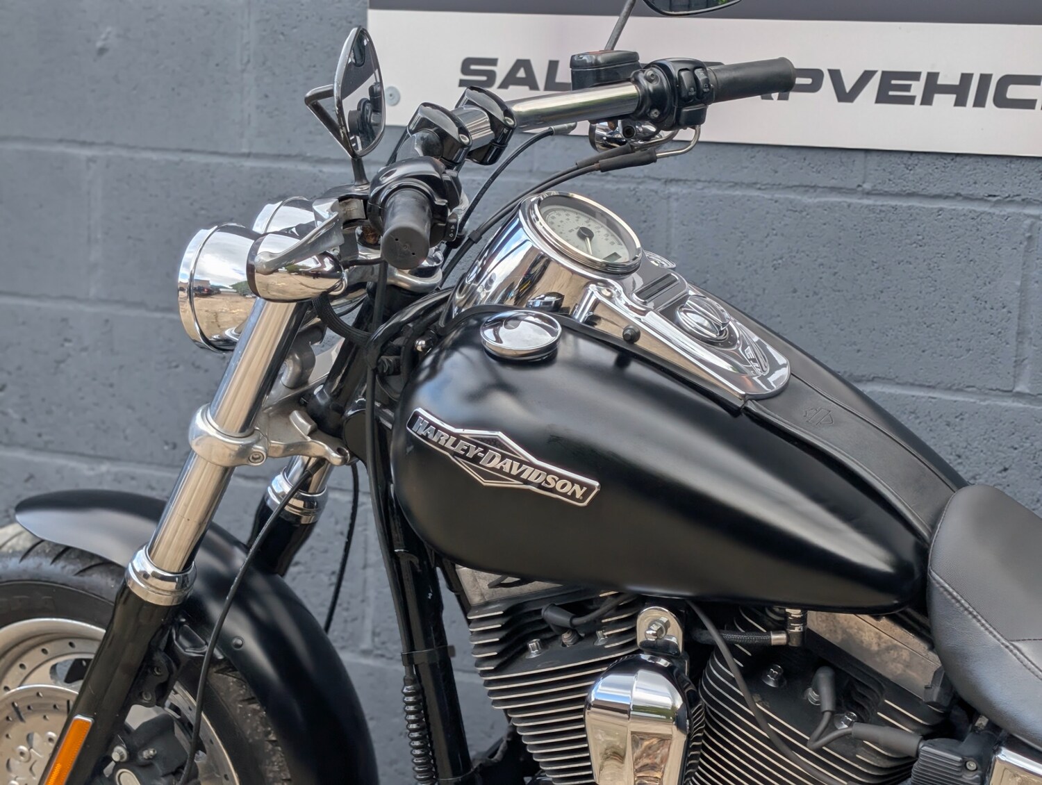 Used Harley-Davidson DYNA FAT BOB 2011 for sale - 78646211: Photo 15