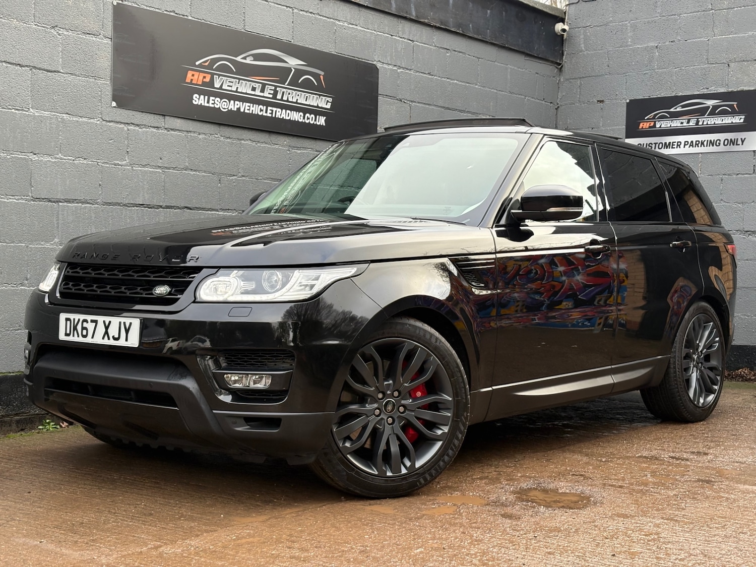 Used Land Rover Range Rover Sport 2017 for sale - 76719654: Photo 1