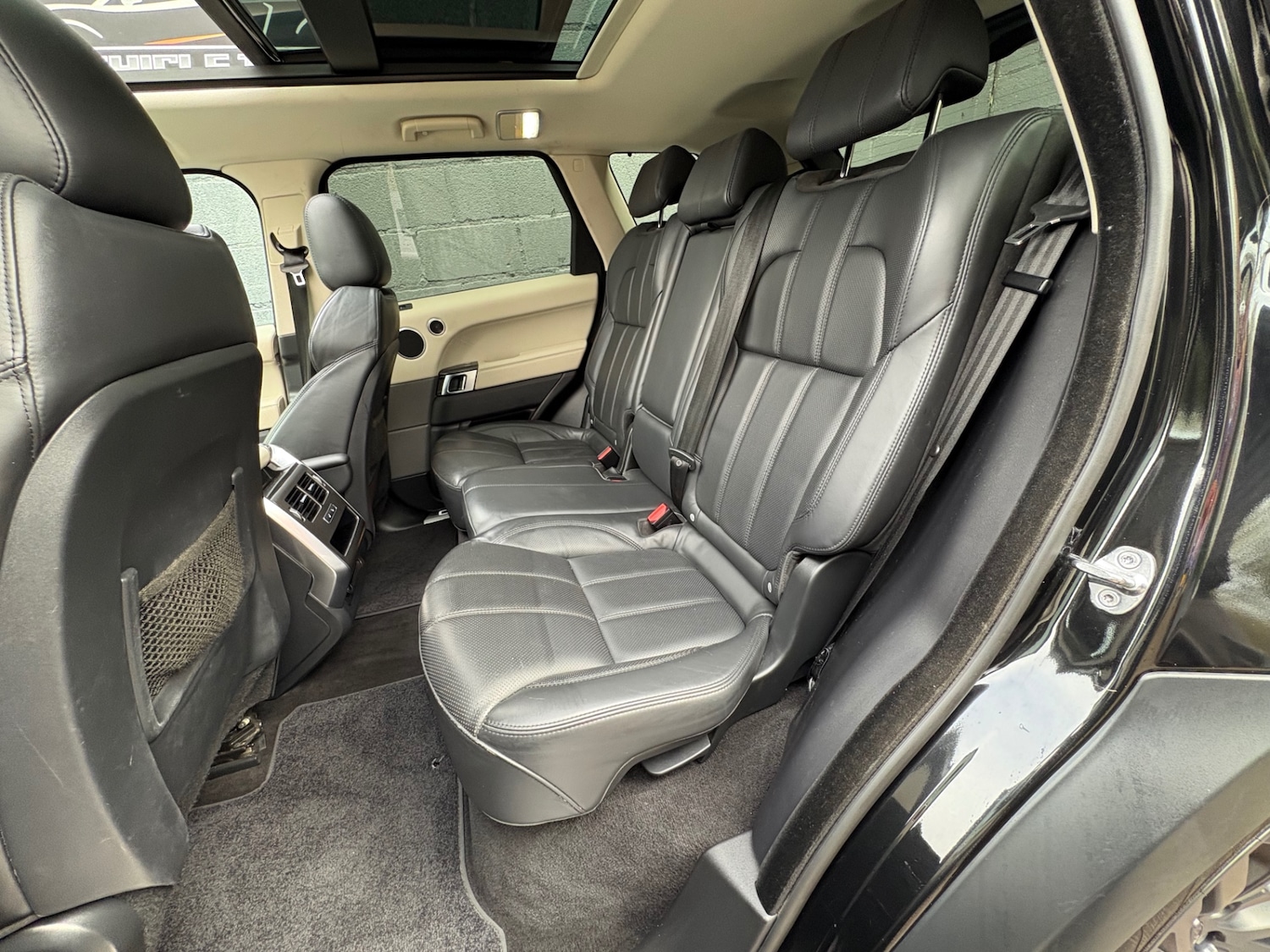 Used Land Rover Range Rover Sport 2017 for sale - 76719654: Photo 16