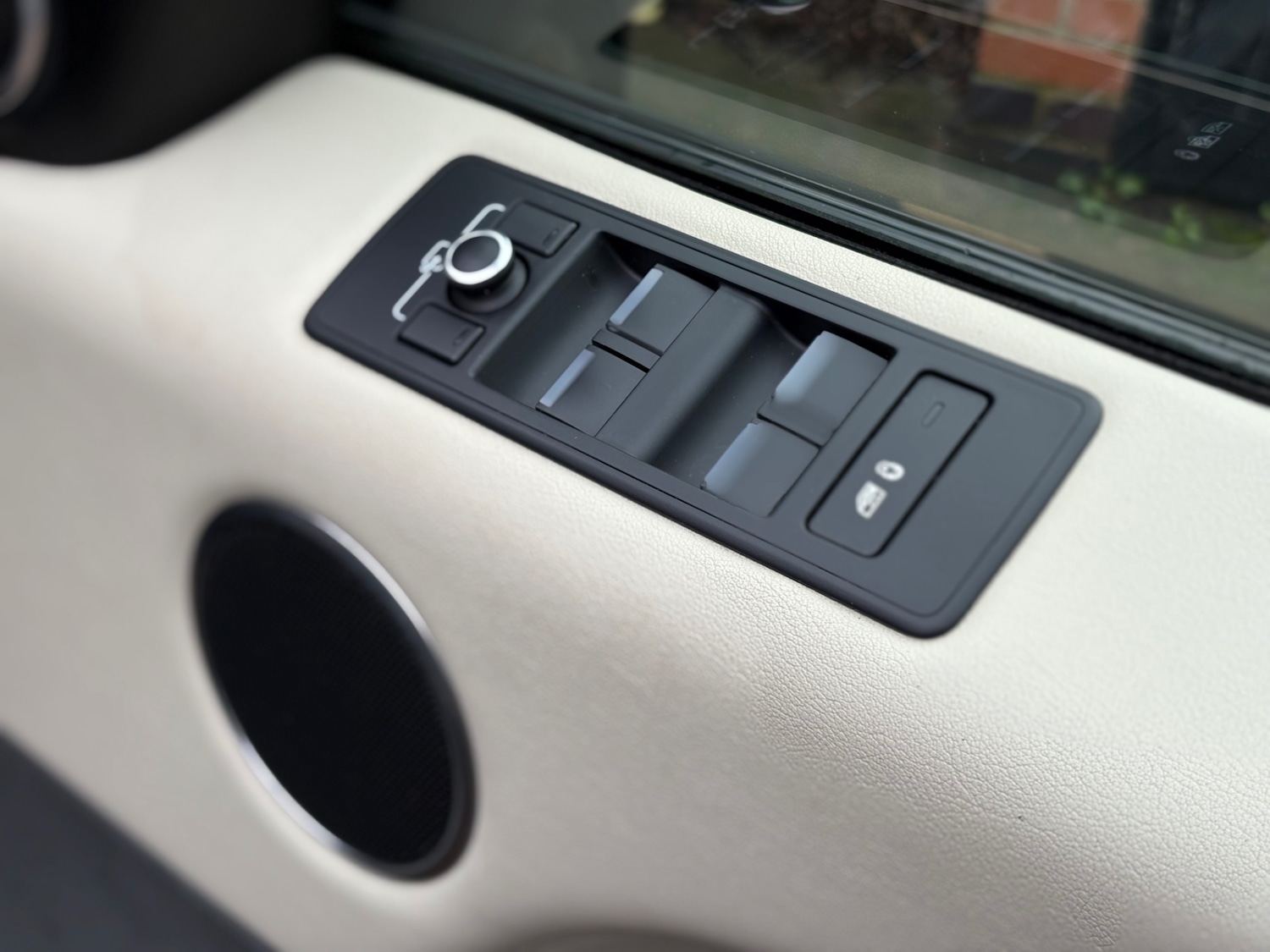 Used Land Rover Range Rover Sport 2017 for sale - 76719654: Photo 35