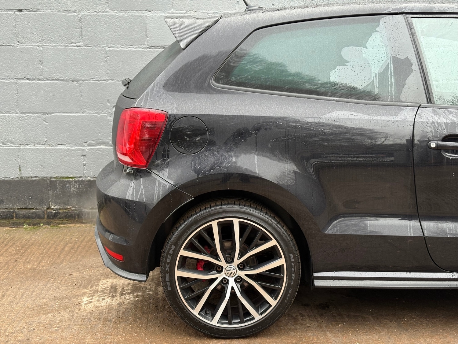 Used Volkswagen Polo 2015 for sale - 77129900: Photo 17