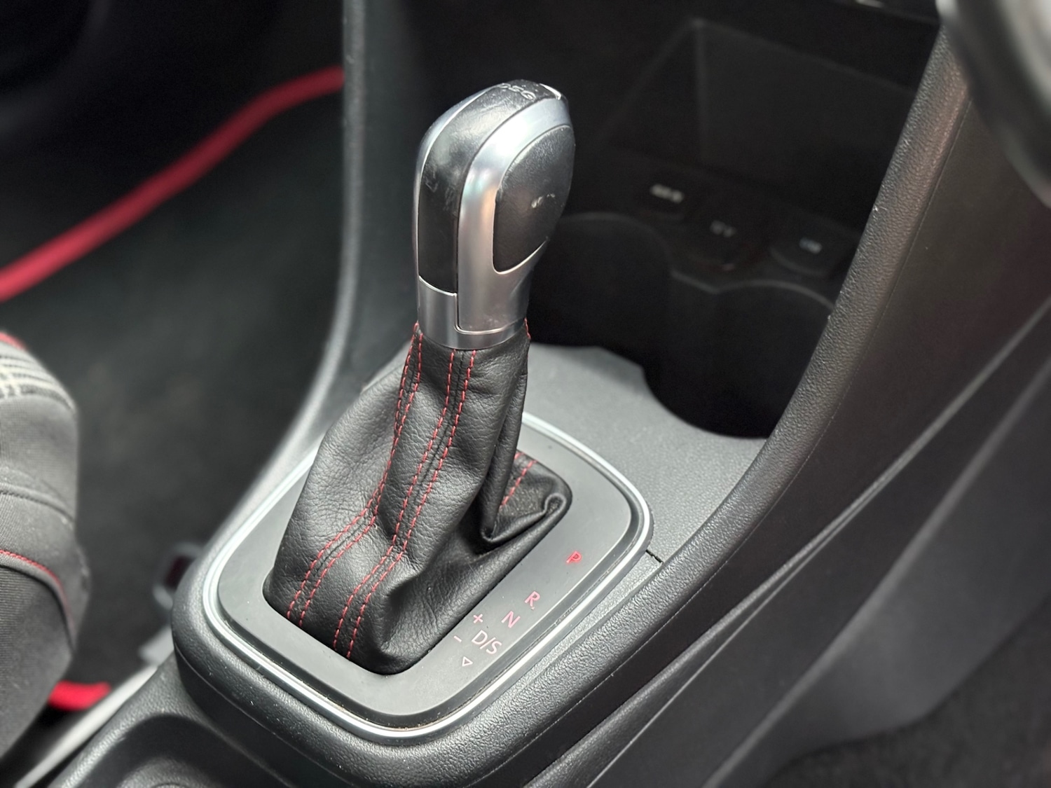 Used Volkswagen Polo 2015 for sale - 77129900: Photo 19