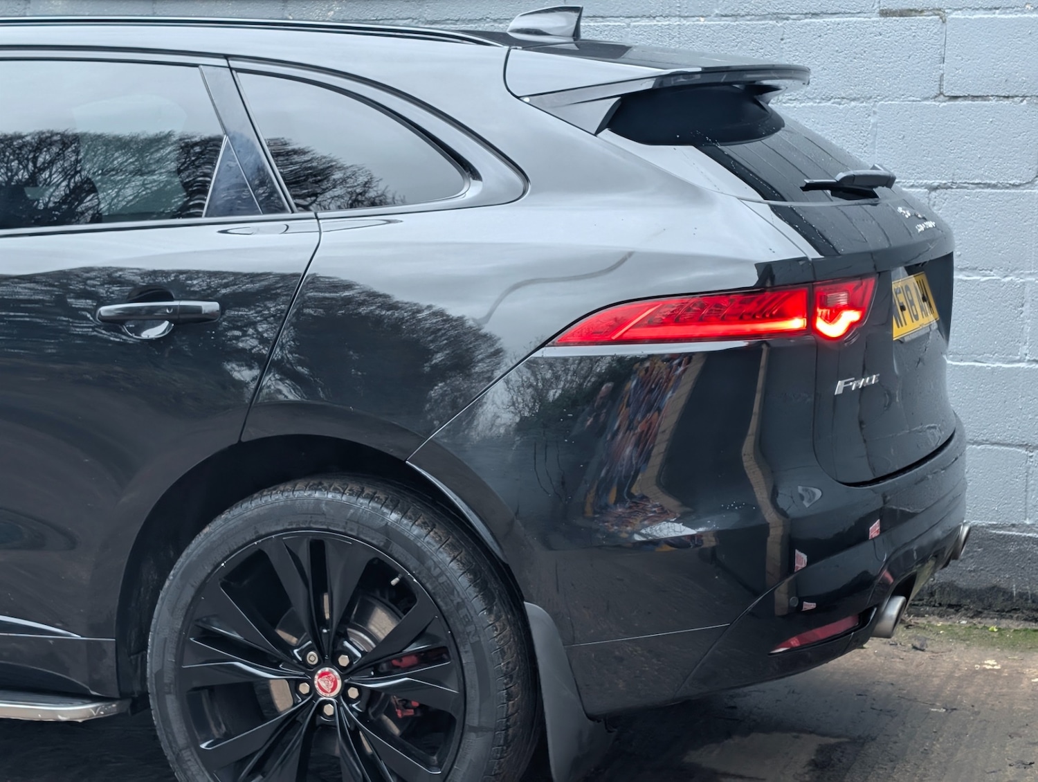 Used Jaguar F-Pace 2018 for sale - 77607192: Photo 16