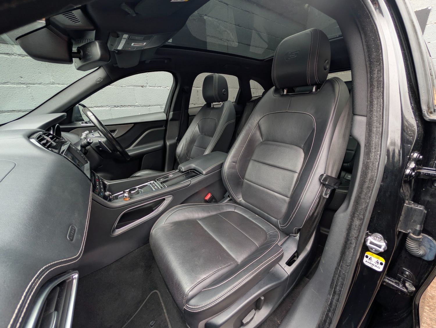 Used Jaguar F-Pace 2018 for sale - 77607192: Photo 19