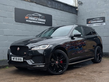 Used Jaguar F-Pace 2018 for sale - 77607192: Photo