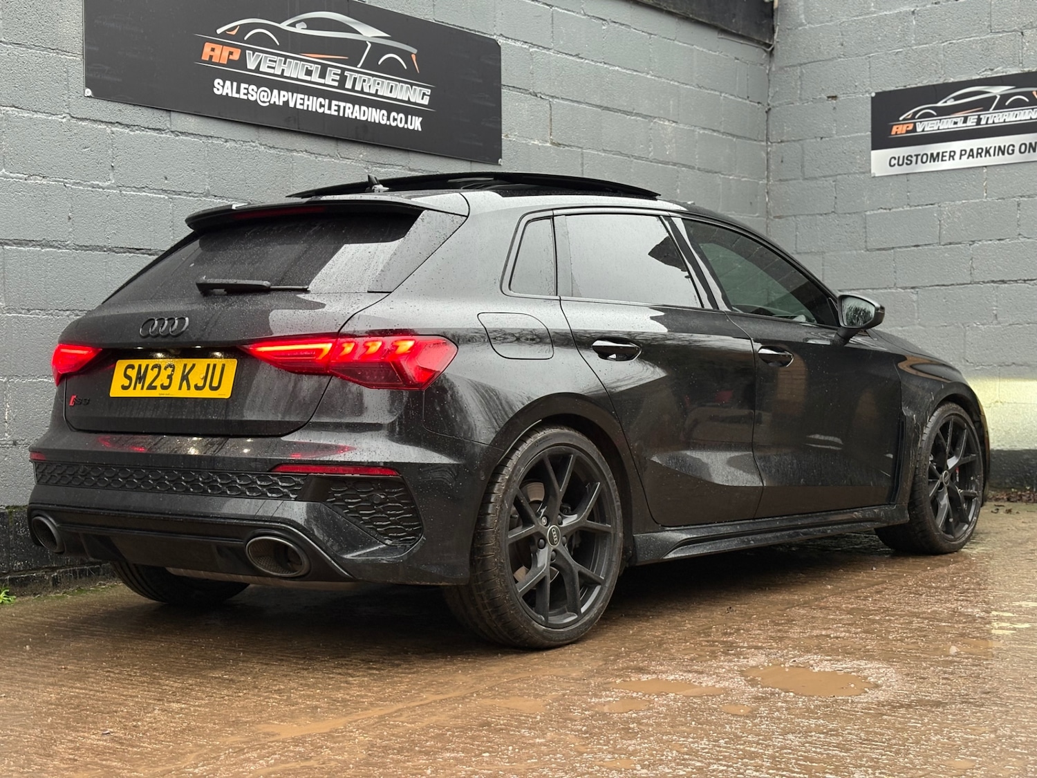 Used Audi RS3 2023 for sale - 77189072: Photo 10