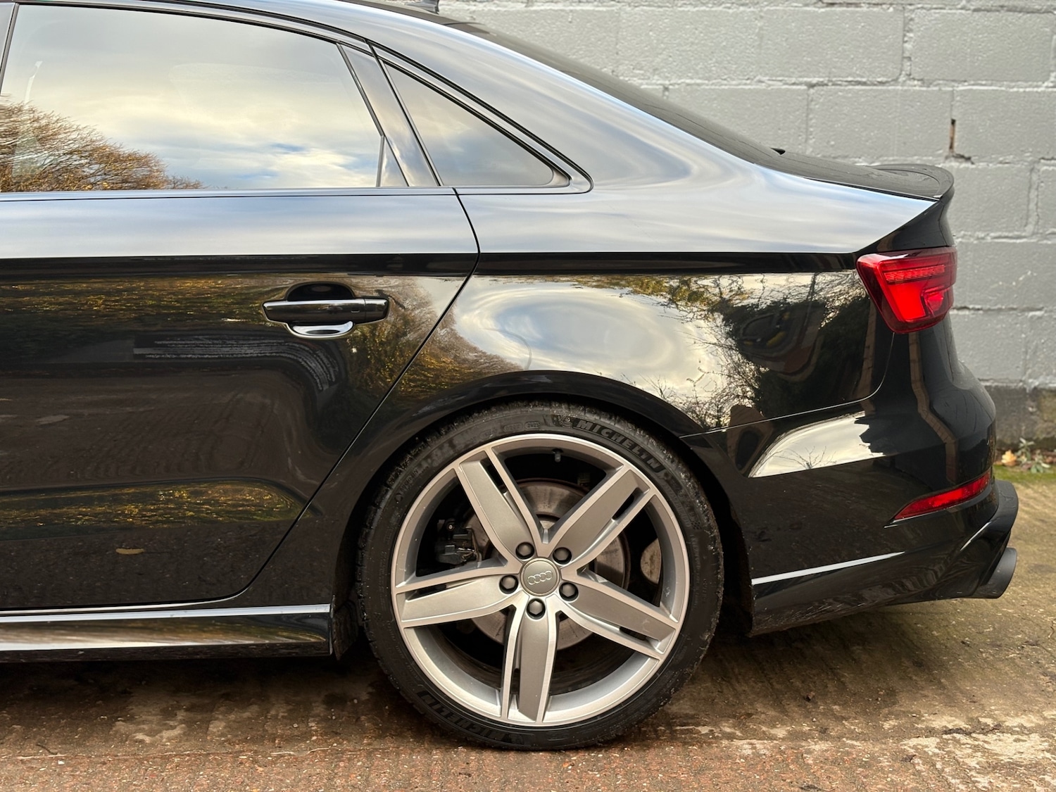 Used Audi A3 2017 for sale - 76511078: Photo 4