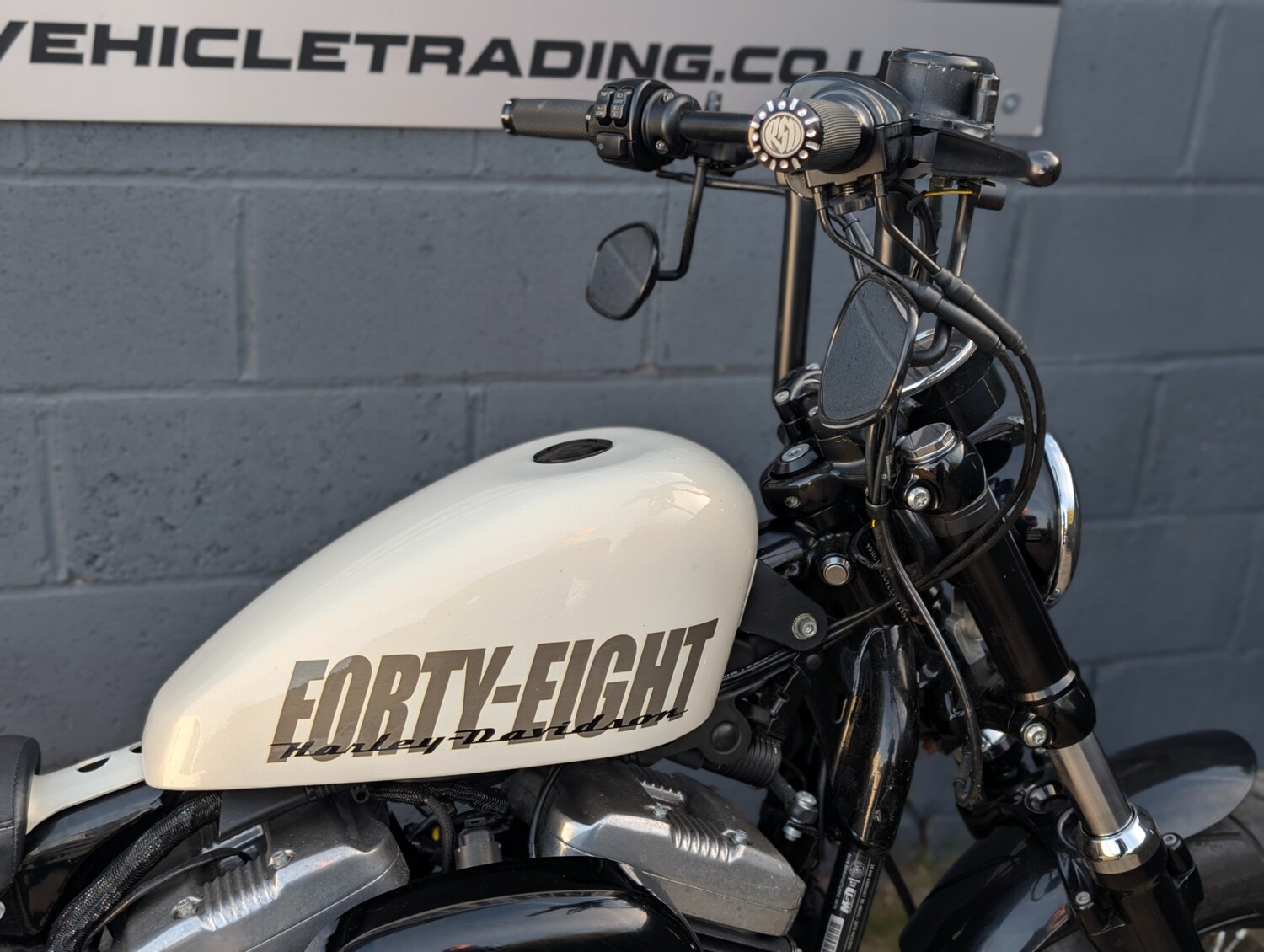 Harley-Davidson SPORTSTER FORTY-EIGHT BOBBER