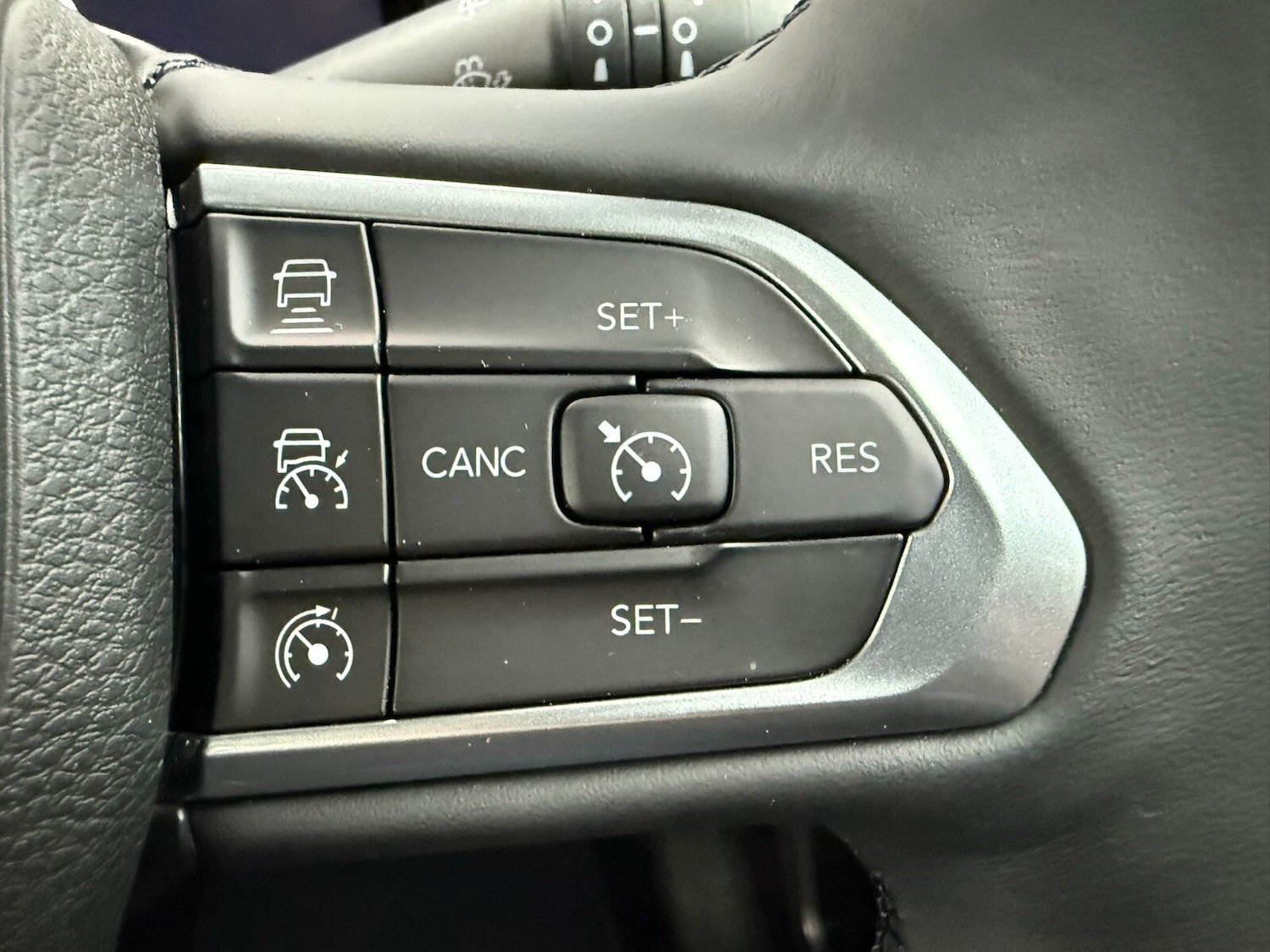 Used Jeep Renegade 2025 for sale - 76458971: Photo 19