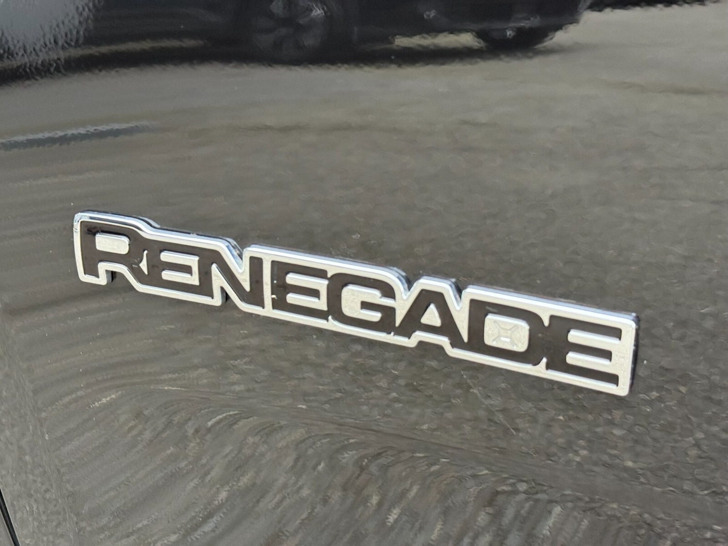 Used Jeep Renegade 2025 for sale - 76458971: Photo 2