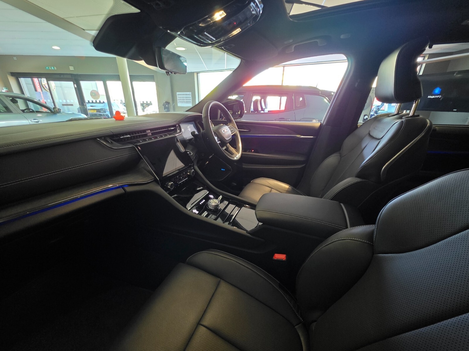 Used Jeep Grand Cherokee 2025 for sale - 76523620: Photo 30