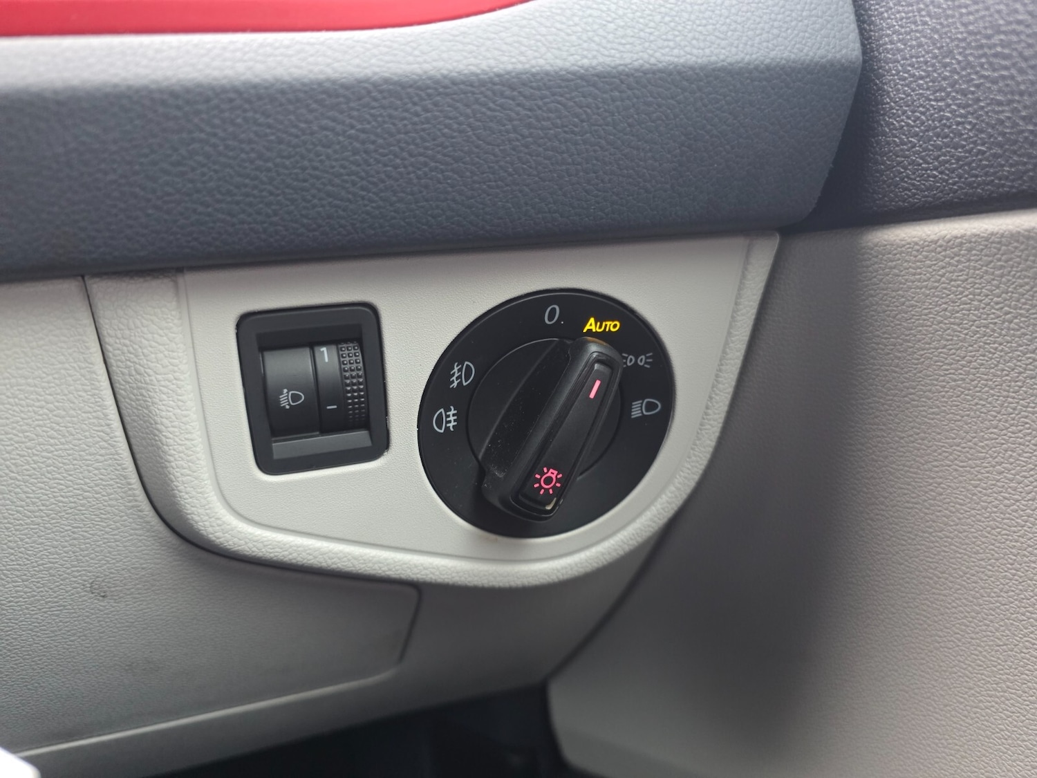 Used Volkswagen Polo 2018 for sale - 77218730: Photo 41