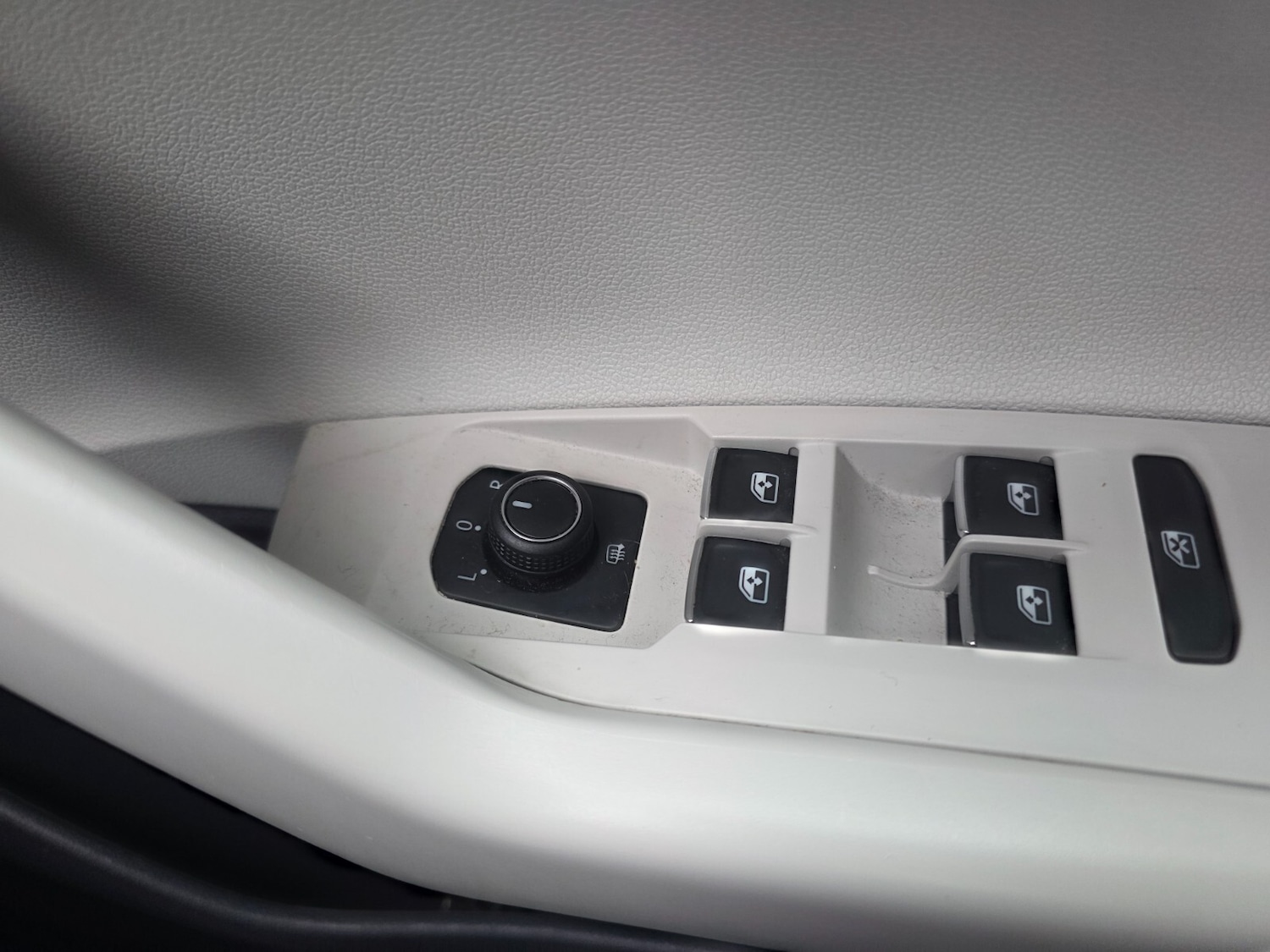 Used Volkswagen Polo 2018 for sale - 77218730: Photo 42