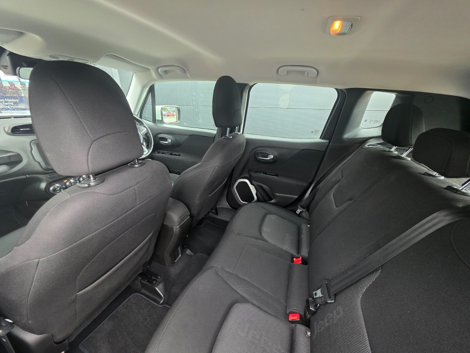 Used Jeep Renegade 2018 for sale - 76124814: Photo 25
