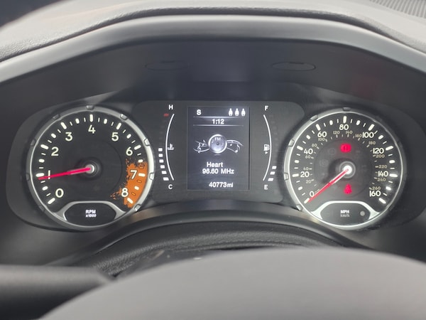 Used Jeep Renegade 2018 for sale - 76124814: Photo 30