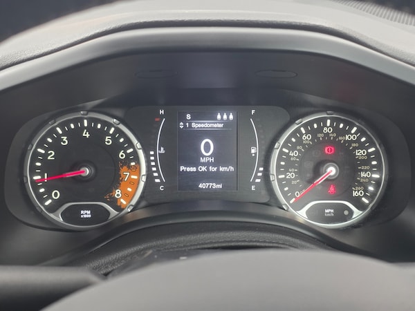 Used Jeep Renegade 2018 for sale - 76124814: Photo 34