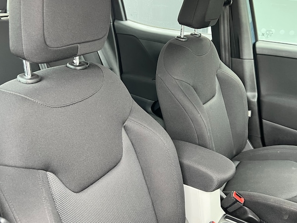 Used Jeep Renegade 2021 for sale - 75354844: Photo 17