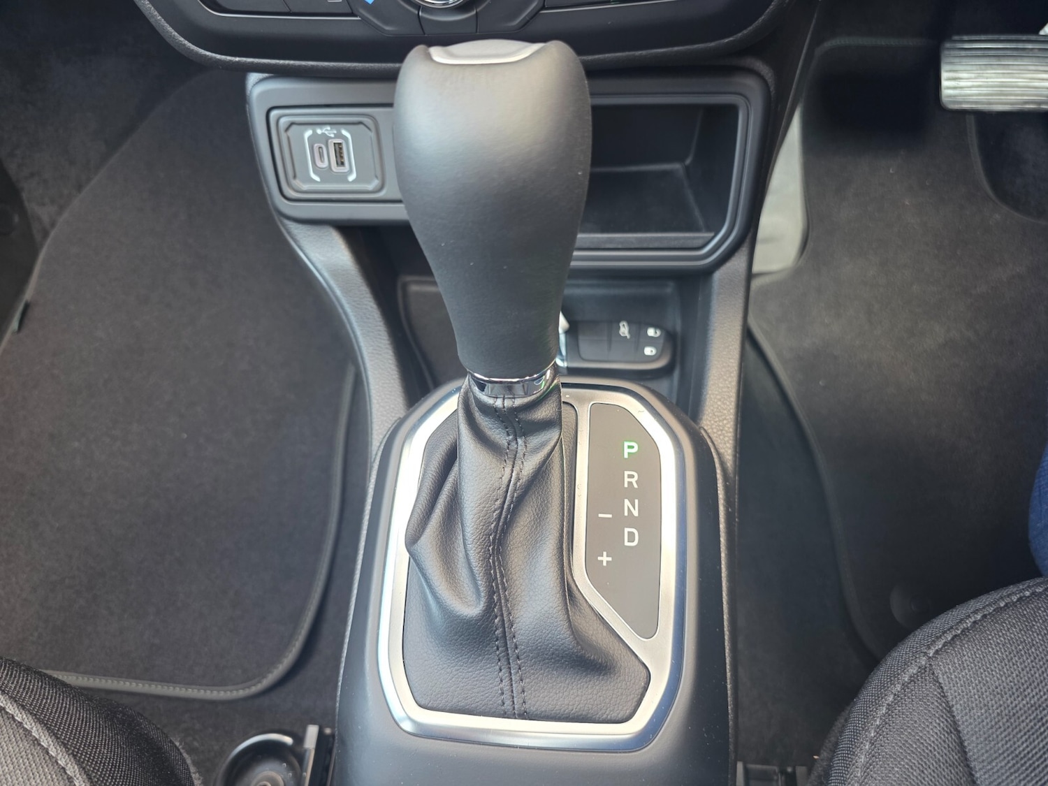 Used Jeep Renegade 2025 for sale - 76977725: Photo 52