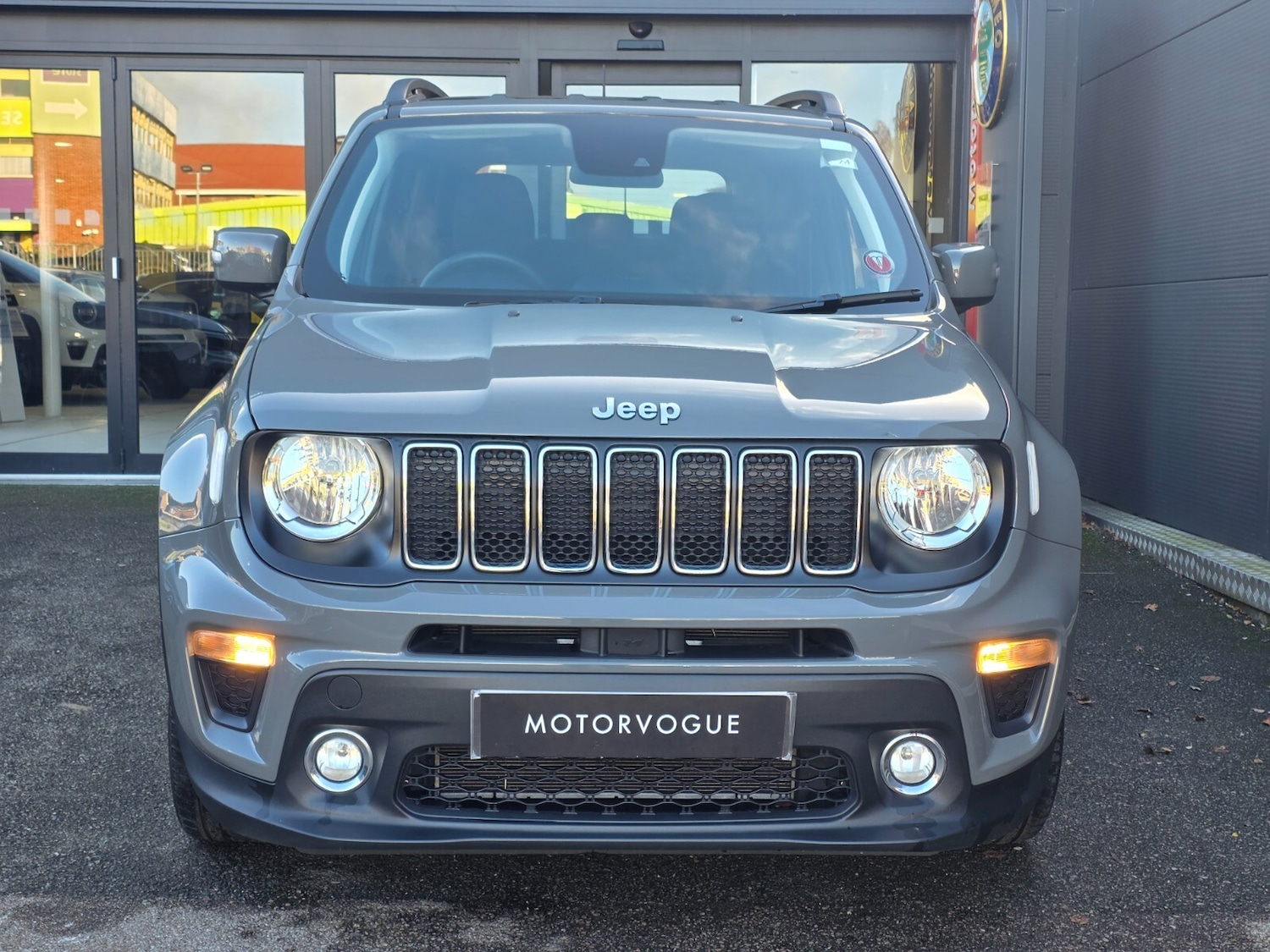 Used Jeep Renegade 2021 for sale - 76868875: Photo 2