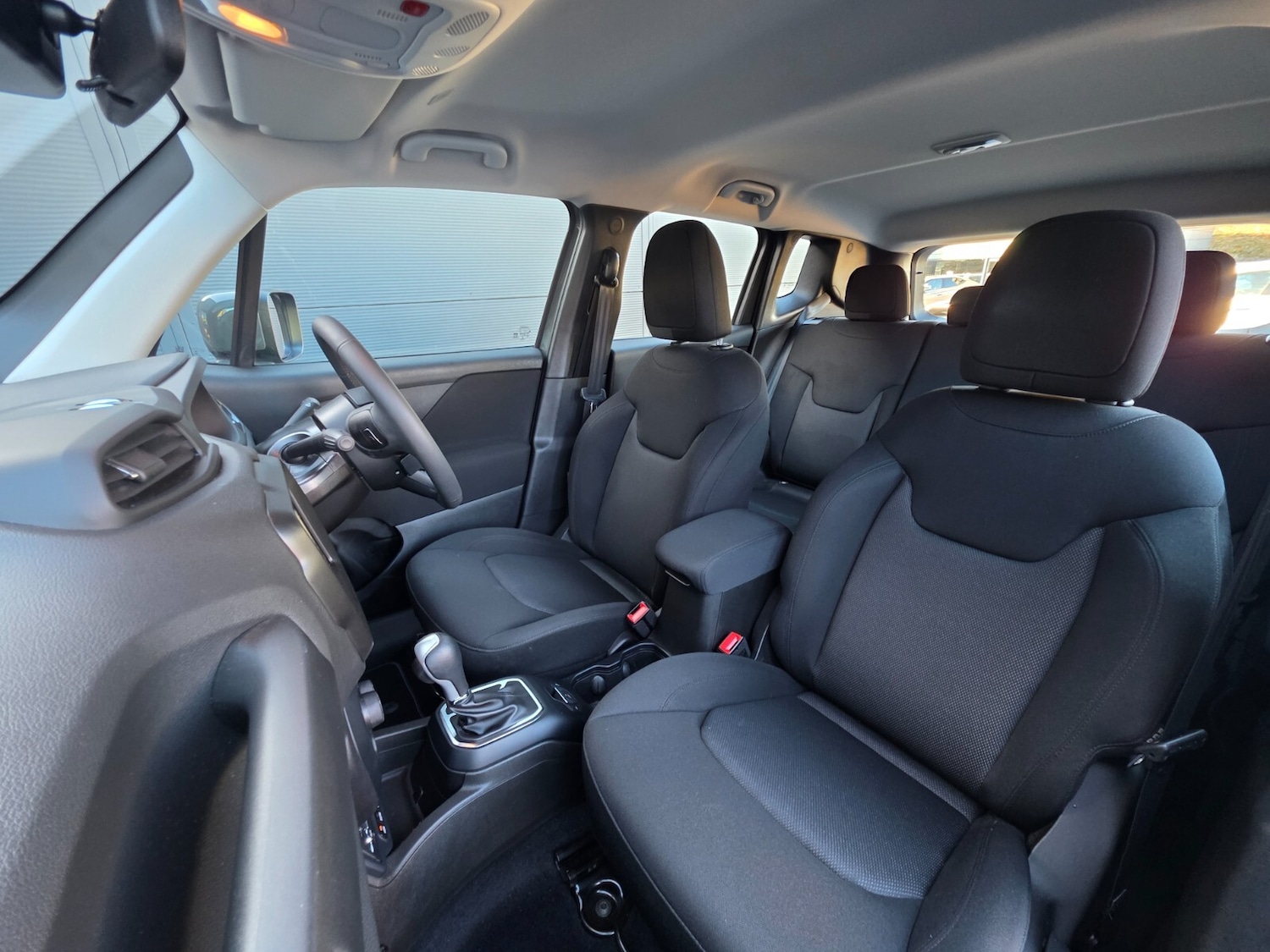 Used Jeep Renegade 2021 for sale - 76868875: Photo 22