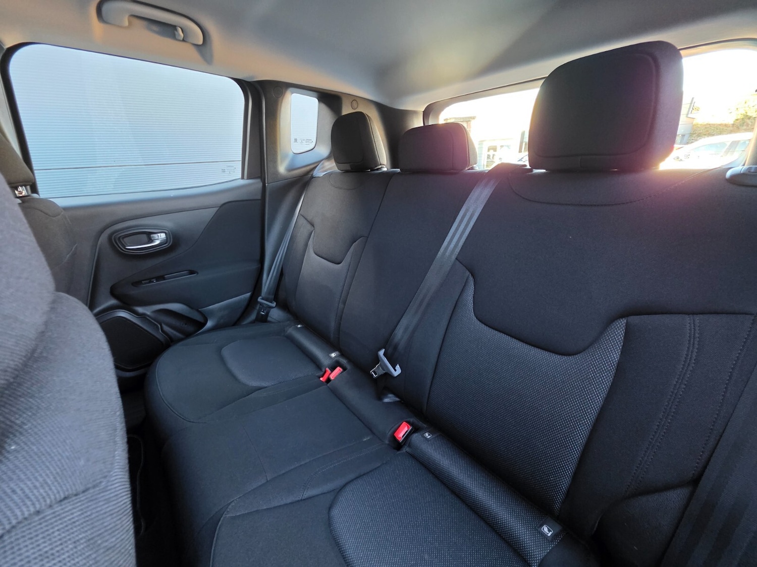 Used Jeep Renegade 2021 for sale - 76868875: Photo 24