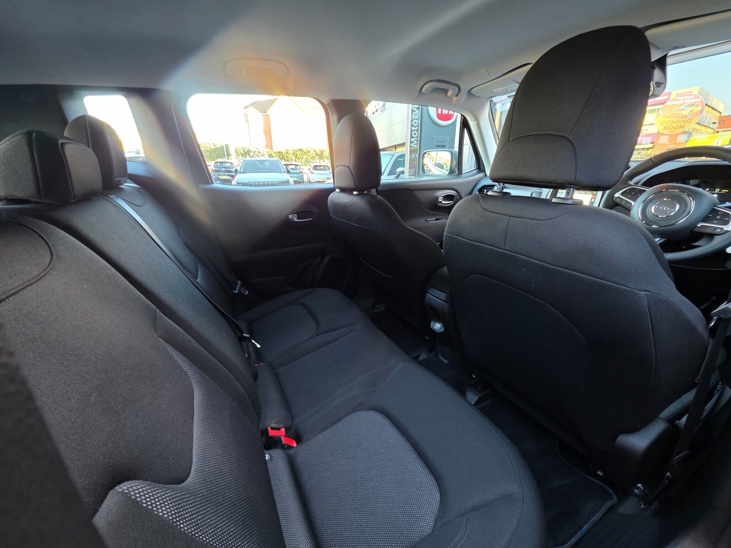 Used Jeep Renegade 2021 for sale - 76868875: Photo 25