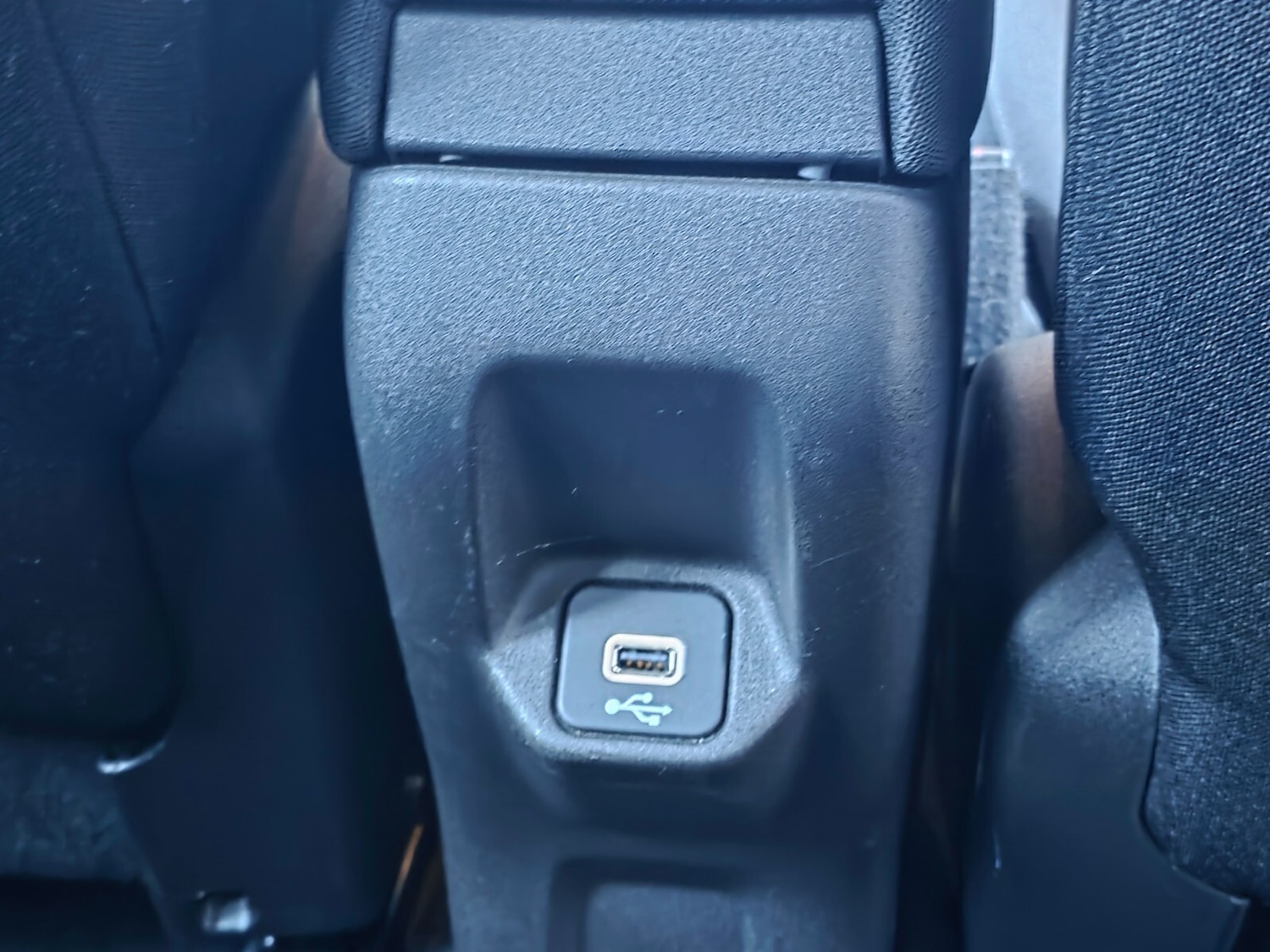 Used Jeep Renegade 2021 for sale - 76868875: Photo 27