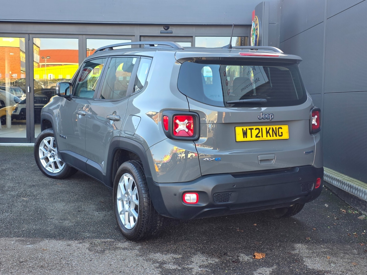 Used Jeep Renegade 2021 for sale - 76868875: Photo 5