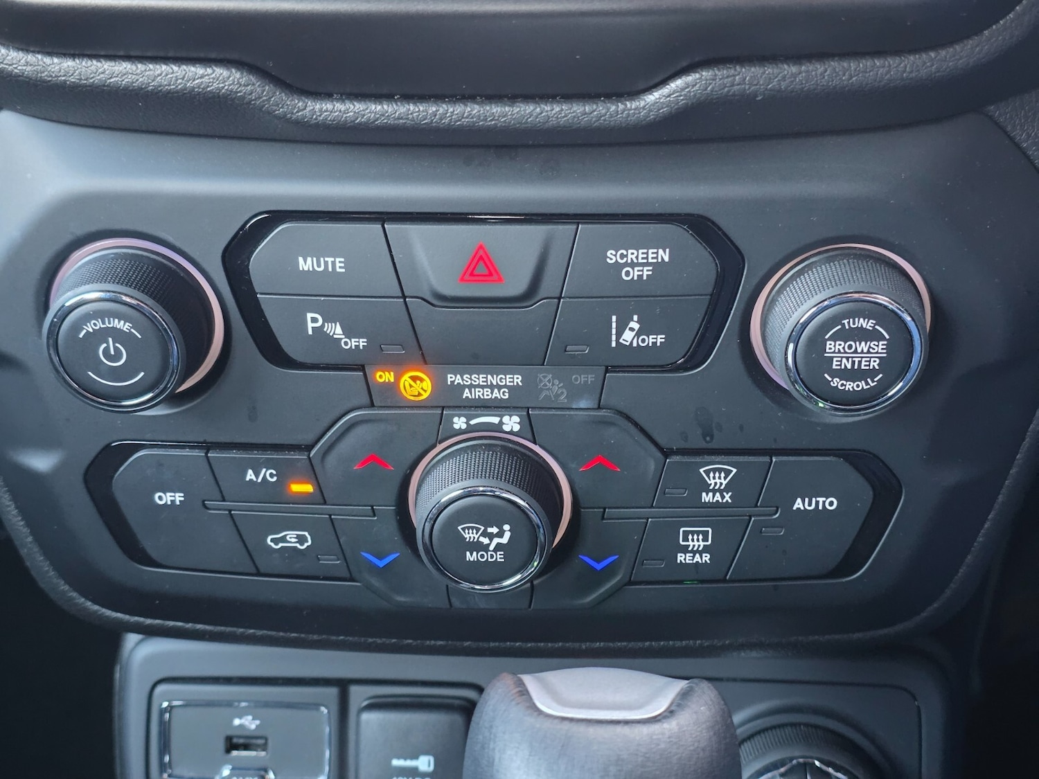 Used Jeep Renegade 2021 for sale - 76868875: Photo 54