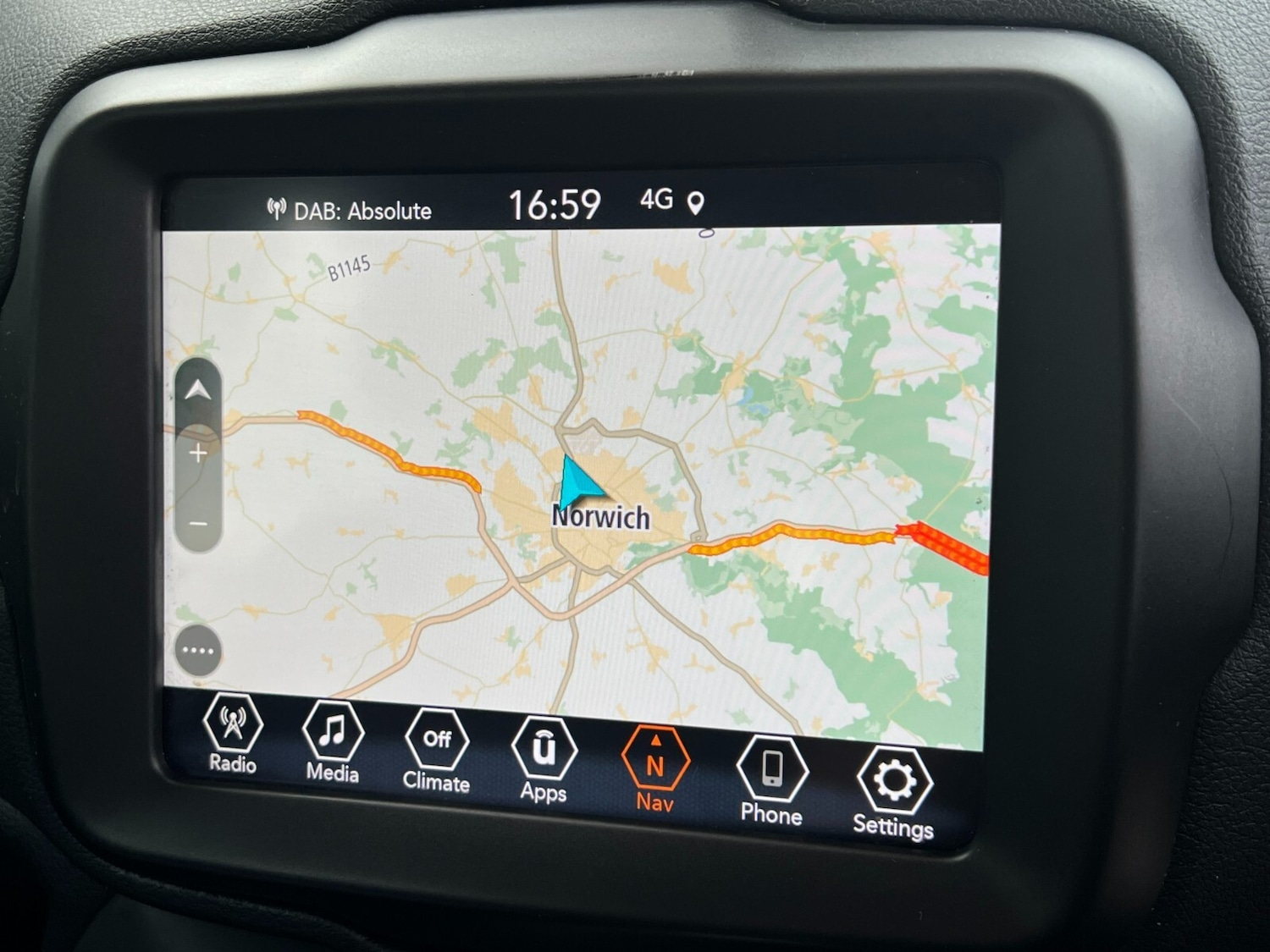 Used Jeep Renegade 2021 for sale - 76868762: Photo 4