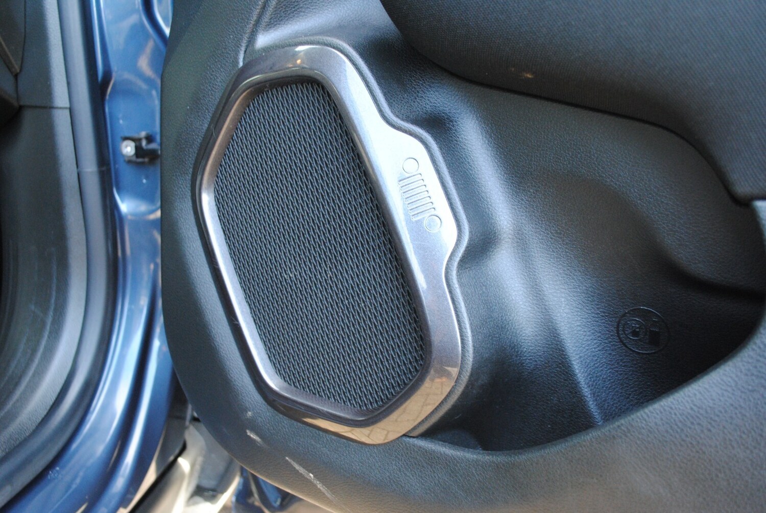 Used Jeep Renegade 2021 for sale - 76868762: Photo 52