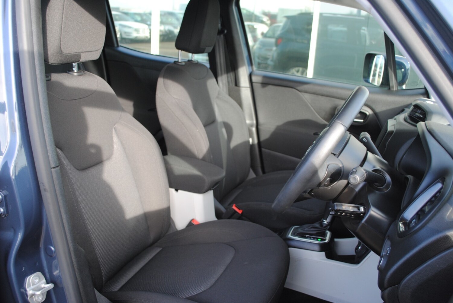 Used Jeep Renegade 2021 for sale - 76868762: Photo 53