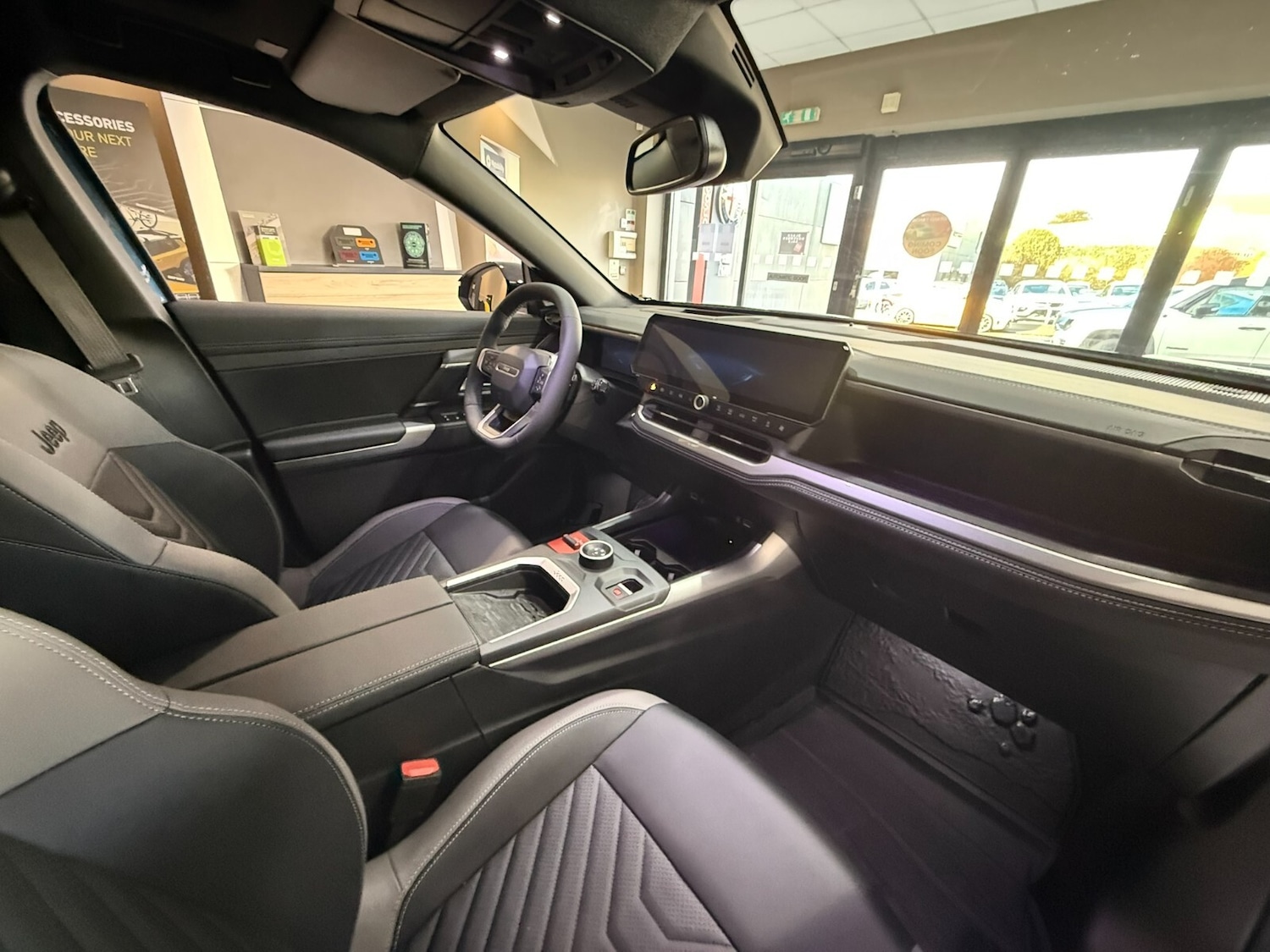 Used Jeep Compass for sale - 76874598: Photo 15