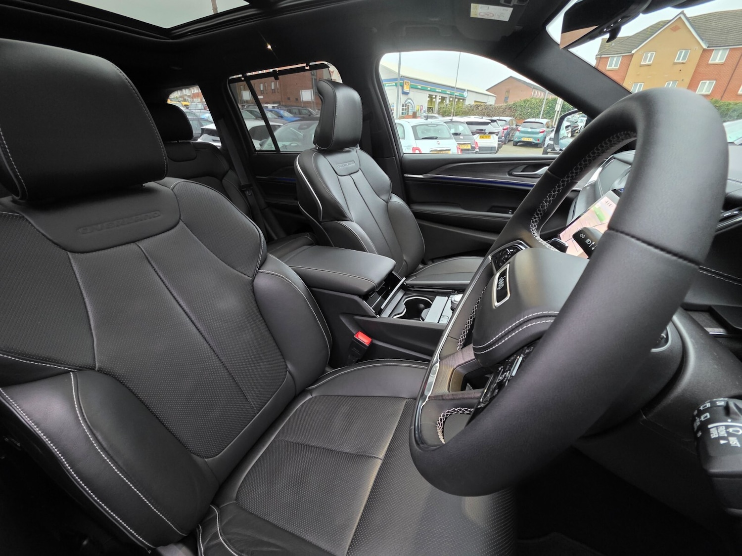 Used Jeep Grand Cherokee 2025 for sale - 76966564: Photo 25