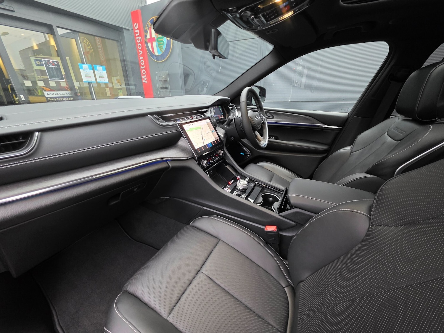 Used Jeep Grand Cherokee 2025 for sale - 76966564: Photo 26