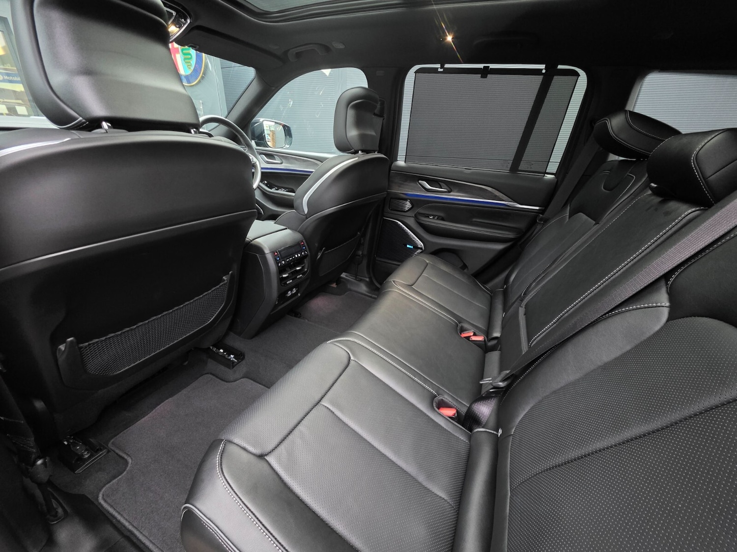 Used Jeep Grand Cherokee 2025 for sale - 76966564: Photo 28