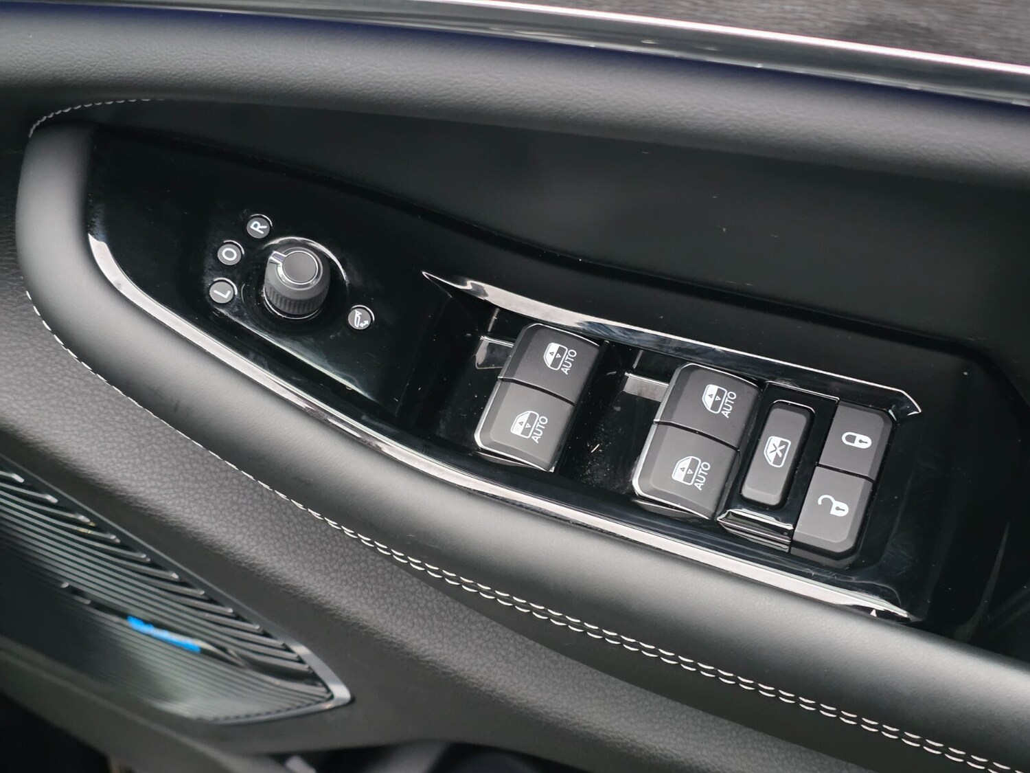 Used Jeep Grand Cherokee 2025 for sale - 76966564: Photo 38