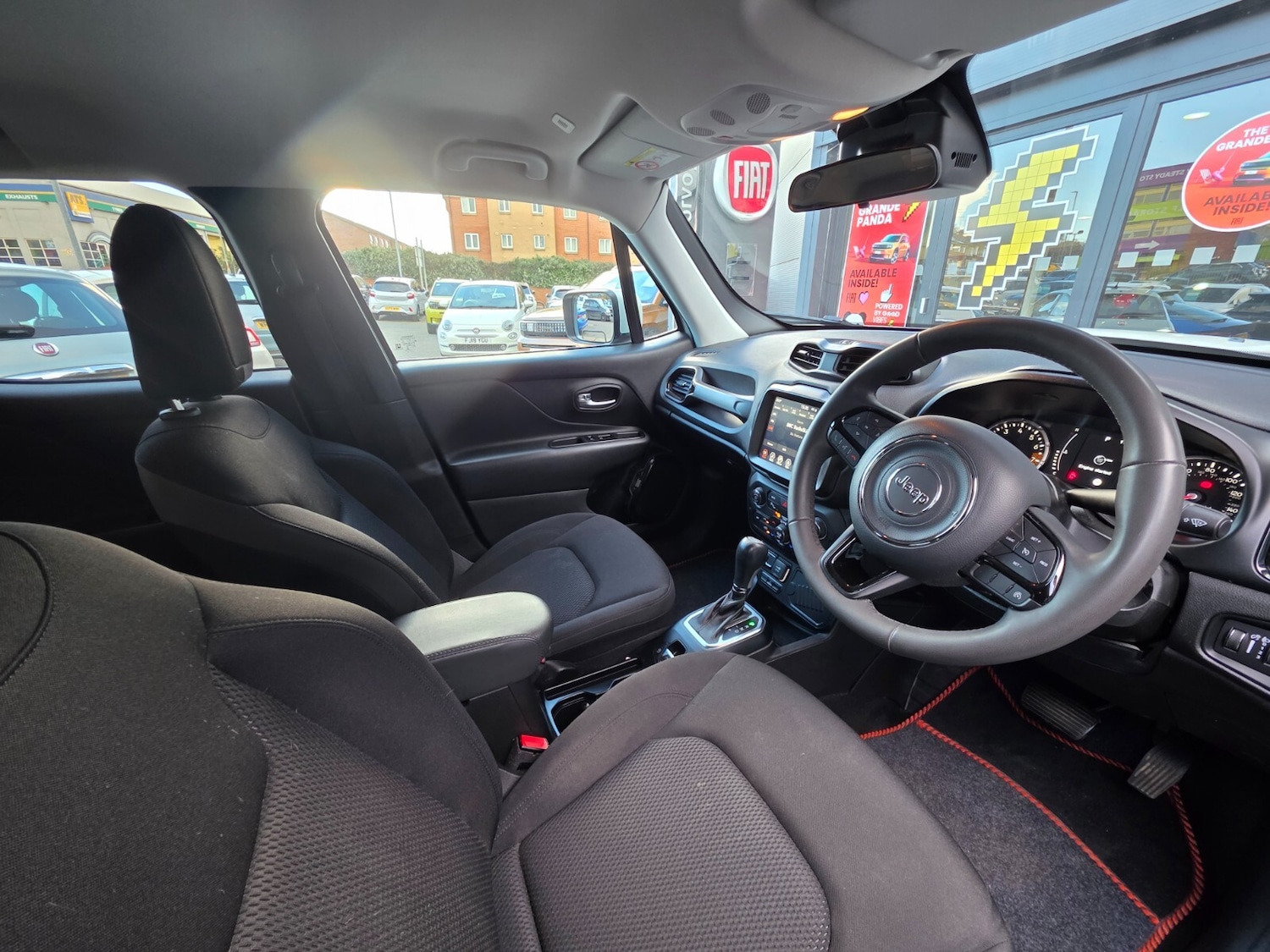 Used Jeep Renegade 2022 for sale - 77927361: Photo 24