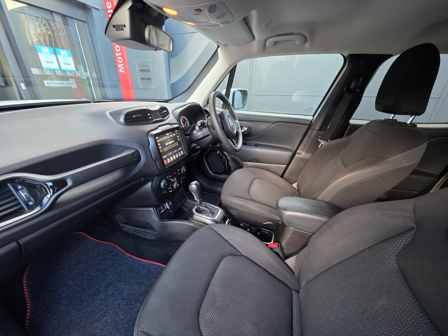 Used Jeep Renegade 2022 for sale - 77927361: Photo 26