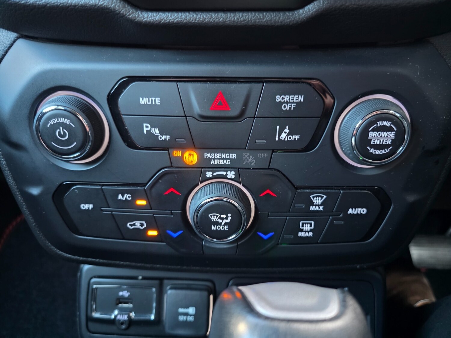 Used Jeep Renegade 2022 for sale - 77927361: Photo 61